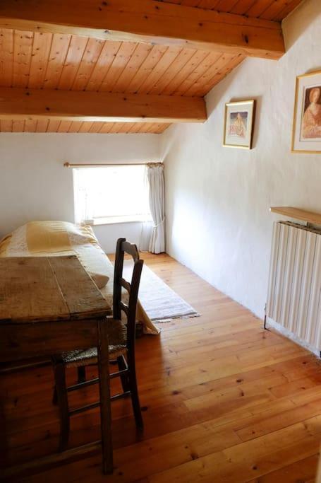 La Bergerie A Cratoule, Domaine Les Musarts Issirac Exteriör bild